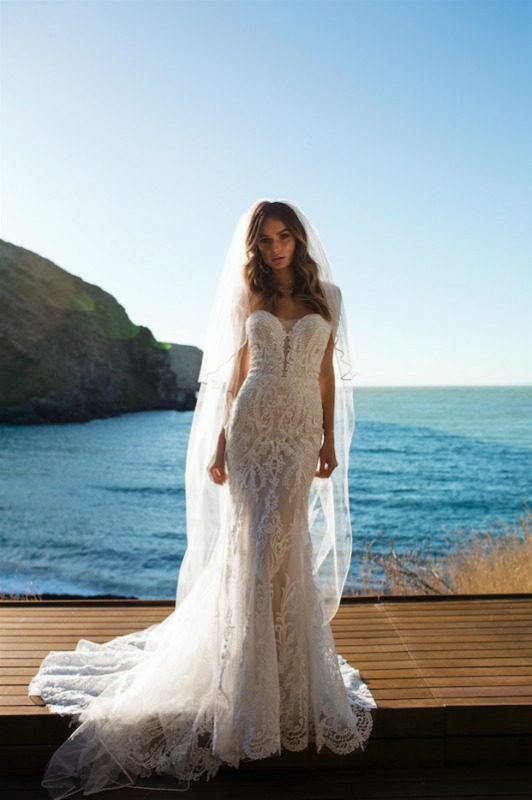 Ml5618 Raine Deep Illusion V Neck Plunge Strapless Lace Wedding Dress Madi Lane Bridal Gown 16 532x800