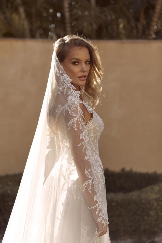 Birdie Veil V935 Matching Cathedral Length Veil With Floral Lace Paired With Gown Ml19535 Veil Madi Lane Bridal2